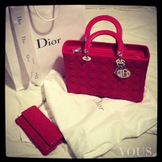 Dior red