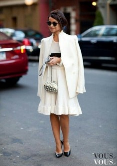 Biała elegancka stylizacja