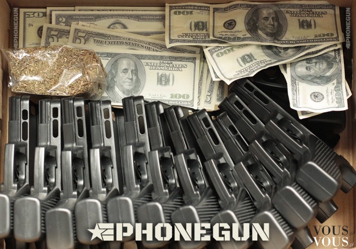 iphone pistolet, iphone broń, case na iPhone, obudowa – phonegun.pl