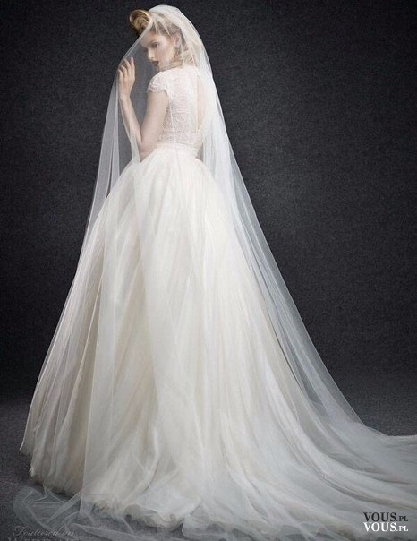suknia ślubna z długim welonem, jak długi powinien być welon