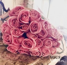 bukiet róż, czy róże to dobry pomysł na prezent, ile róż dać do bukietu