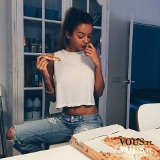 wielka pizza, ile kalorii ma pizza, przepisy na pizze