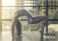 Cudowne wygimnastykowane kobiece ciało.