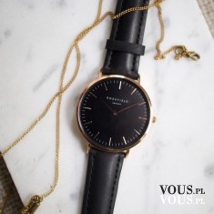 elegancki czarny zegarek