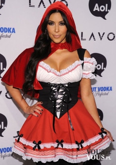 Kim Kardashian – przebranie na Halloween. W co przebierają się celebryci na Halloween?