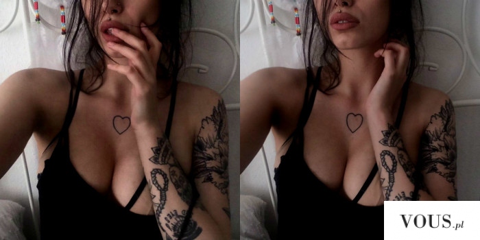 Kobieta z tatuażami, dziewczyna z dużym biustem.