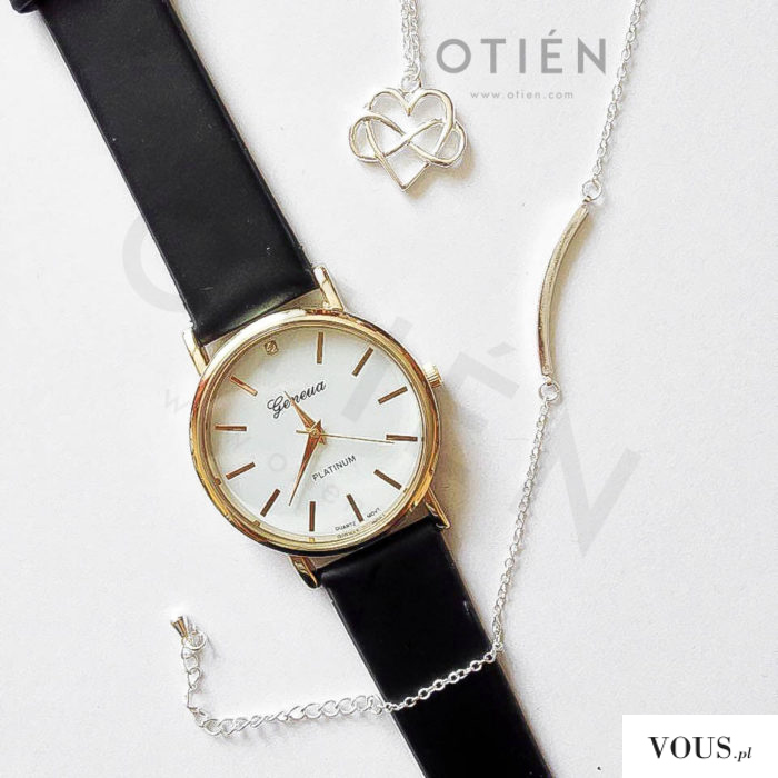 Zegarek i minimalistyczna biżuteria w kolorze srebrnym w OTIEN