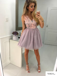Tiulowa sukienka pudrowo- różowa dla księżniczki :)
