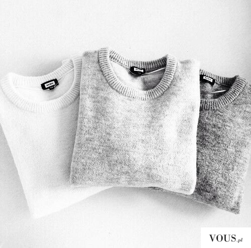 białe swetry