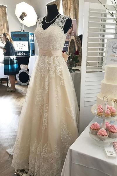 Pink A Line Court Train V Neck Sleeveless Lace Appliques Wedding Dress – Ombreprom