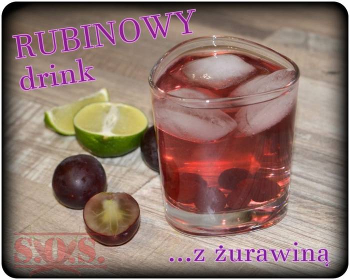 Drink Vodka Cranberry nie wymaga wcale nadzwyczajnych barmańskich zdolności – jest bardzo efekto ...