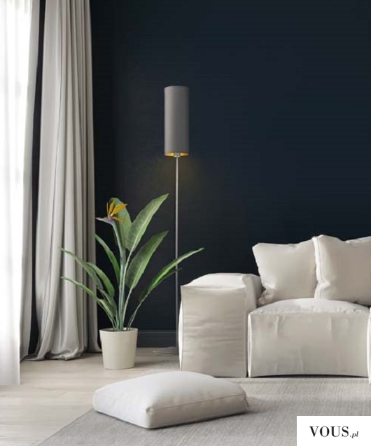 Oświetlenie stojące FLORENCJA GOLD charakteryzuje się minimalistyczną oraz smukłą formą wykonani ...